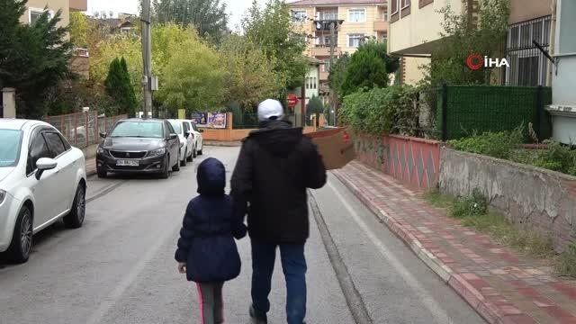 Babasının kızı: Simit satan babanın en büyük destekçisi 8 yaşındaki kızı