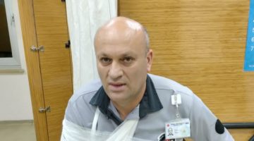 Hastanede kavgayı ayıran özel güvenlik görevlisinin kolu çıktı