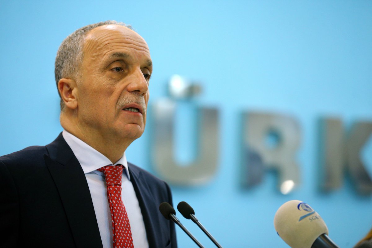 TÜRK-İŞ Genel Başkanı Ergün Atalay, işçiler için vergide düzenleme istedi