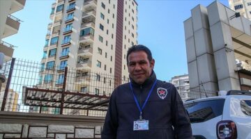 Güvenlik görevlisi, deprem anında sırtladığı yaşlı kadını 9. kattan aşağıya indirdi