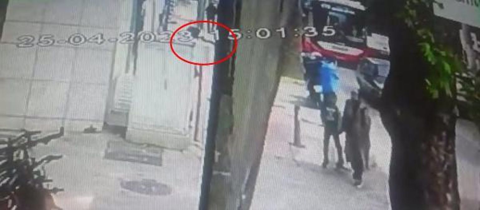 Banka soygunu sırasında özel güvenlik görevlisi yaralandı