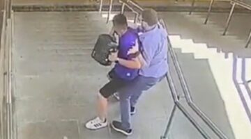 Husumetin Kavgaya Dönüştüğü An: Özel Güvenlik Görevlisinin Silahını Belinden Aldı…