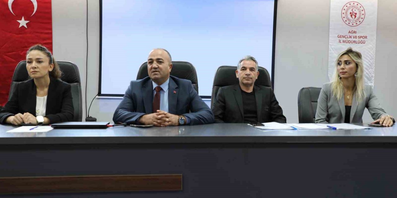 Ağrı’da özel güvenlik görevlilerine KAAN eğitimi