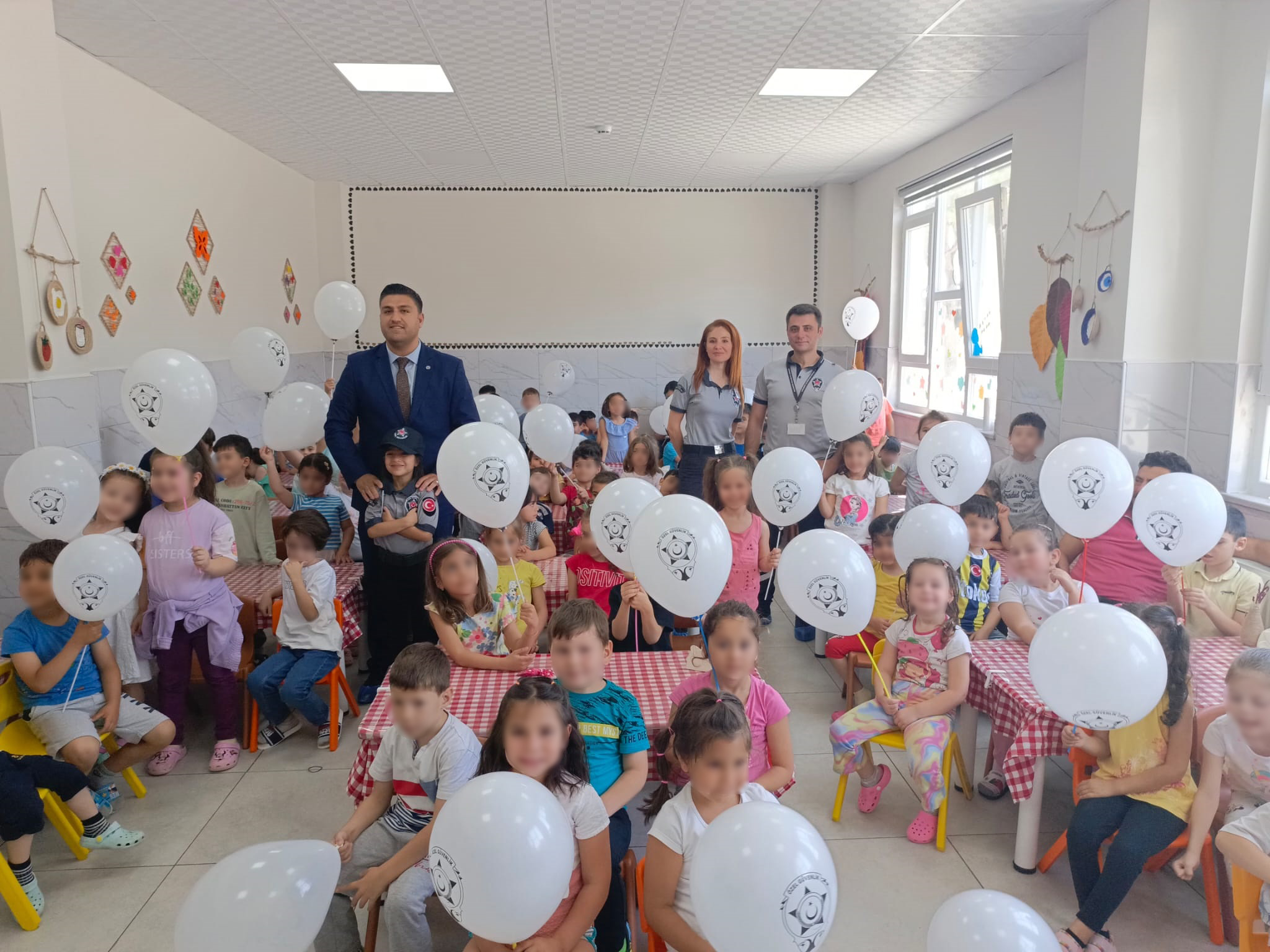 Minik Öğrencilere Özel Güvenliğin Farkındalığı Anlatıldı