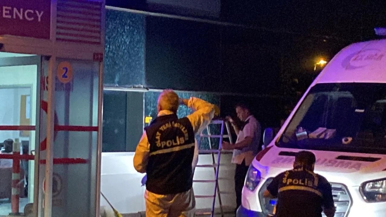 Bahçelievler Devlet Hastanesi’ne silahlı saldırı! Jandarma, polis, özel güvenlik görevlisi de yaralandı
