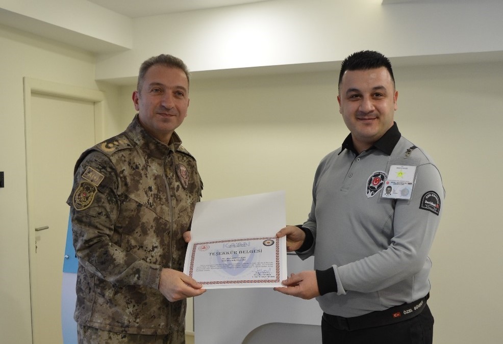 Özel Güvenlik Görevlisi, Yüzbinlerce Lirayı Kurtardı