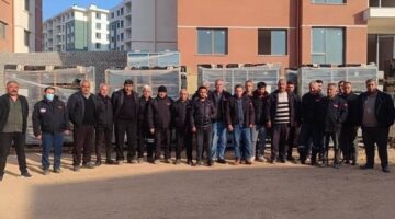 Maaş alamadıklarını iddia eden özel güvenlik görevlileri eylem yaptı