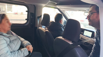 Emekli kadını dolandırılmaktan banka özel güvenlik görevlisi kurtardı