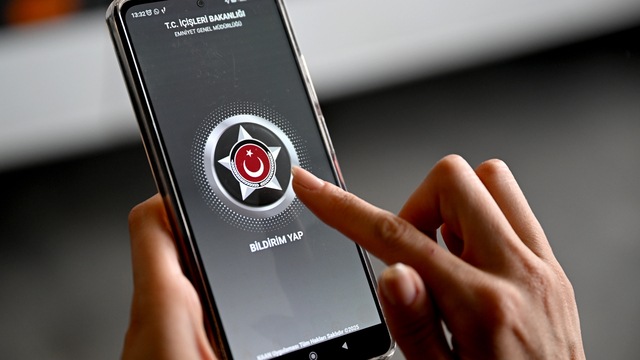 Gaziantep’te Özel Güvenlik Görevlilerinin Dikkati Telefon Dolandırıcılığını Önledi