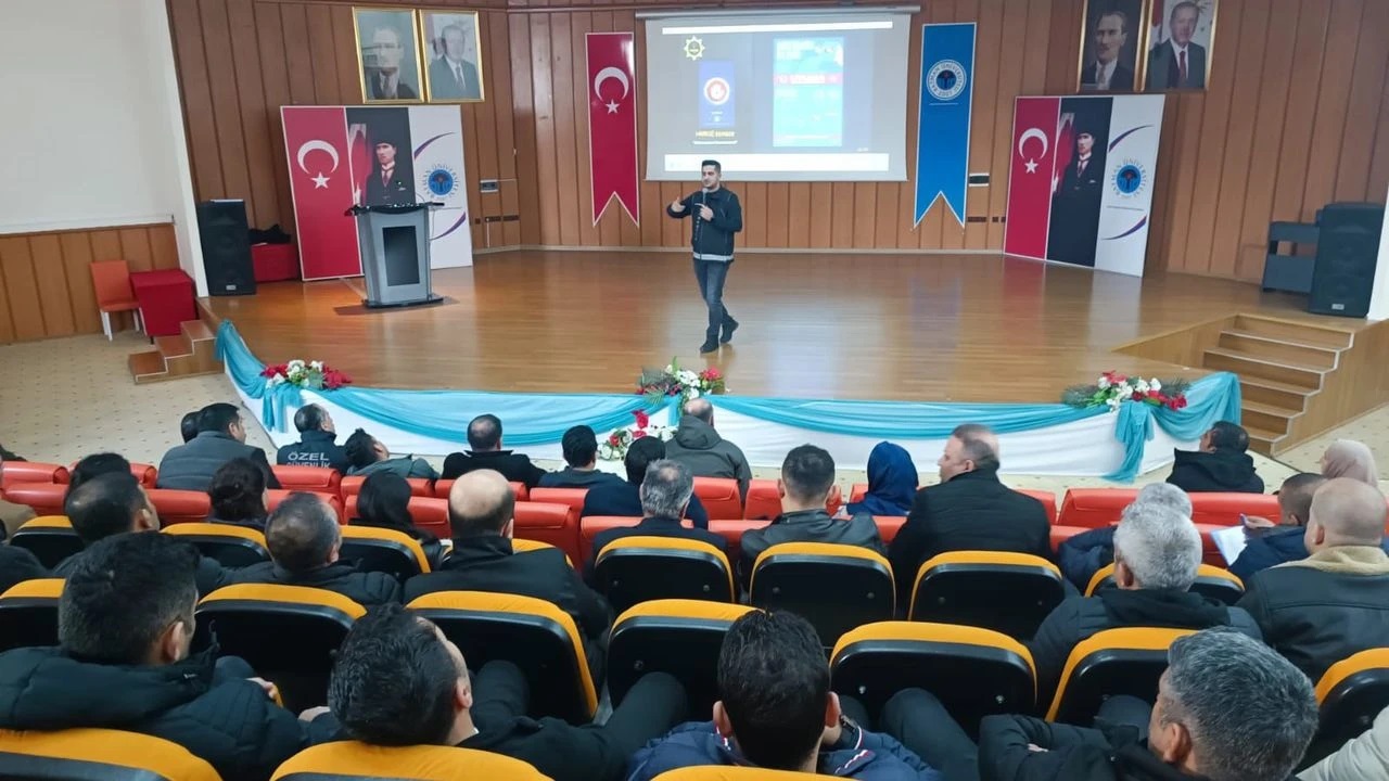 Batman’da Özel Güvenlik Görevlilerine KAAN Eğitimi Verildi